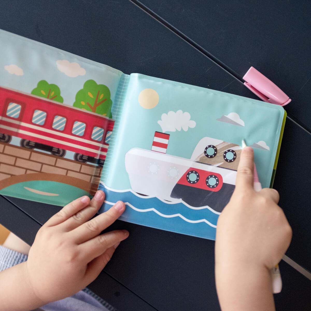 Mali šoferji na poti - Na kolesih do barvite pustolovščine 🚗 (Prevozna sredstva)