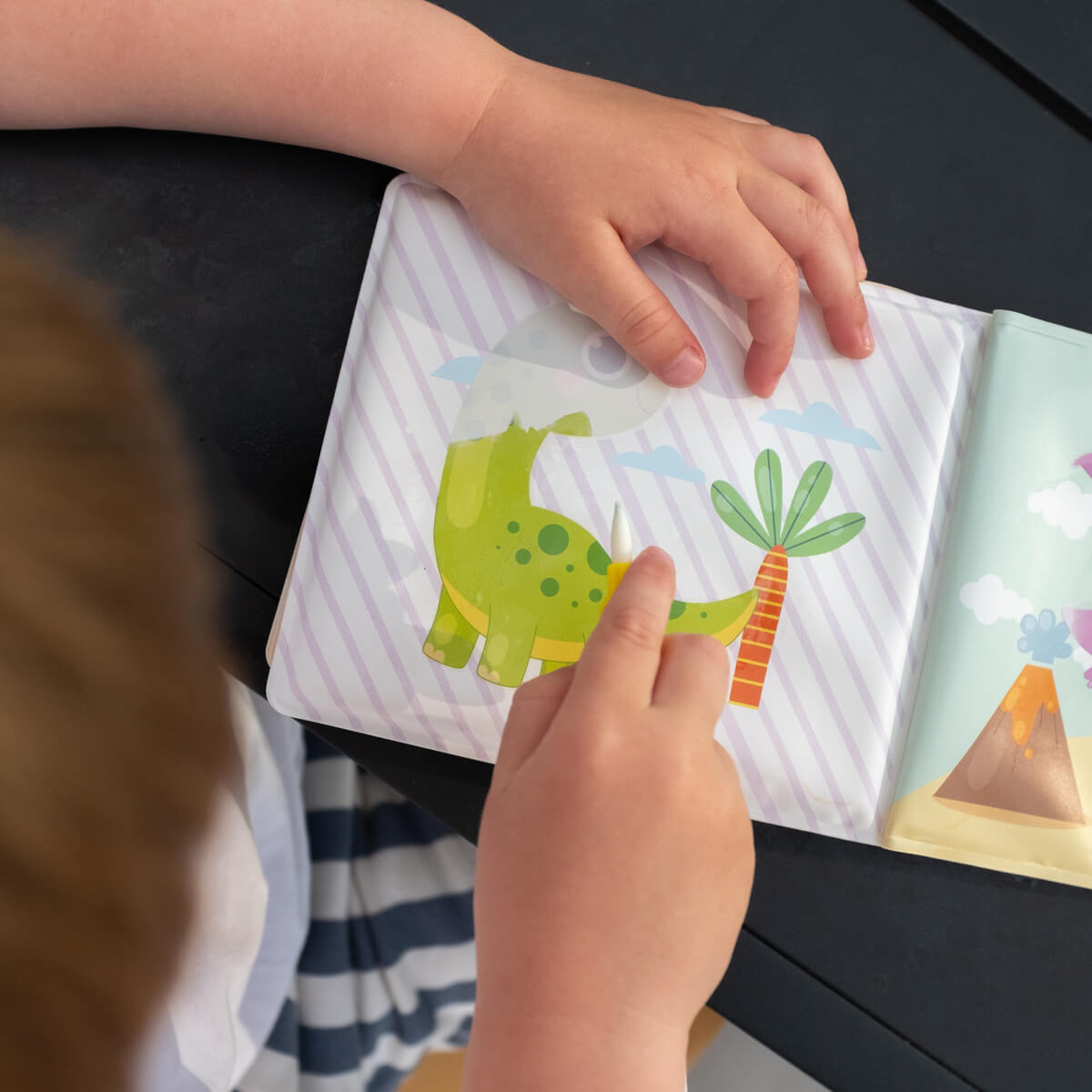 Dinozabava! 🦕 (Mali dinozavri iz pradavnine)